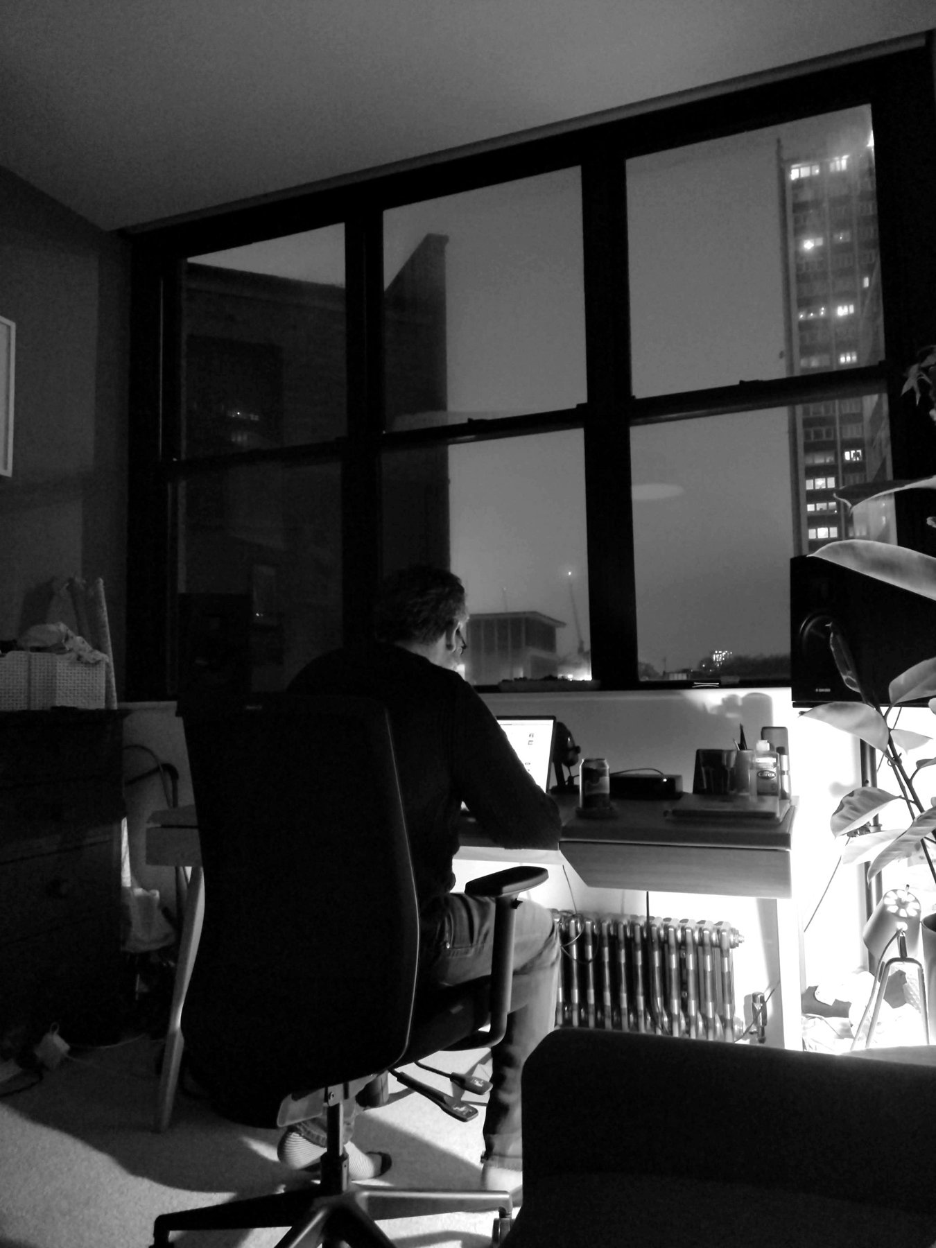 The original deskbound complex, a desk with a computer on it